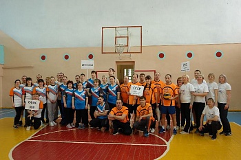 Спортивная команда сотрудников Невьянского машиностроительного завода